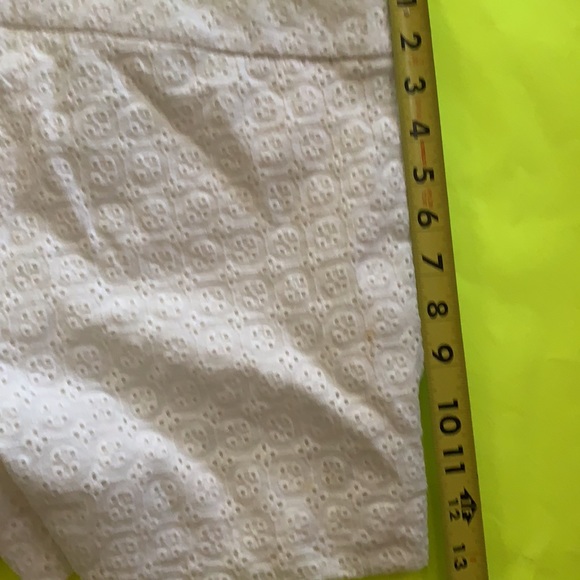 CYNTHIA ROWLEY WHITE EYELET EMBROIDERED SHORTS 6 SUMMER - Picture 7 of 11